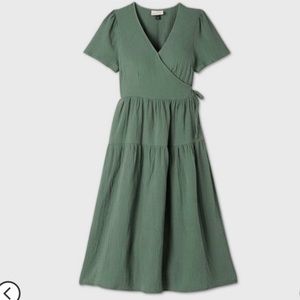 Universal Thread green wrap maxi dress